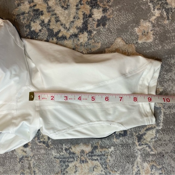 Nike pro White compression shorts - Picture 4 of 6